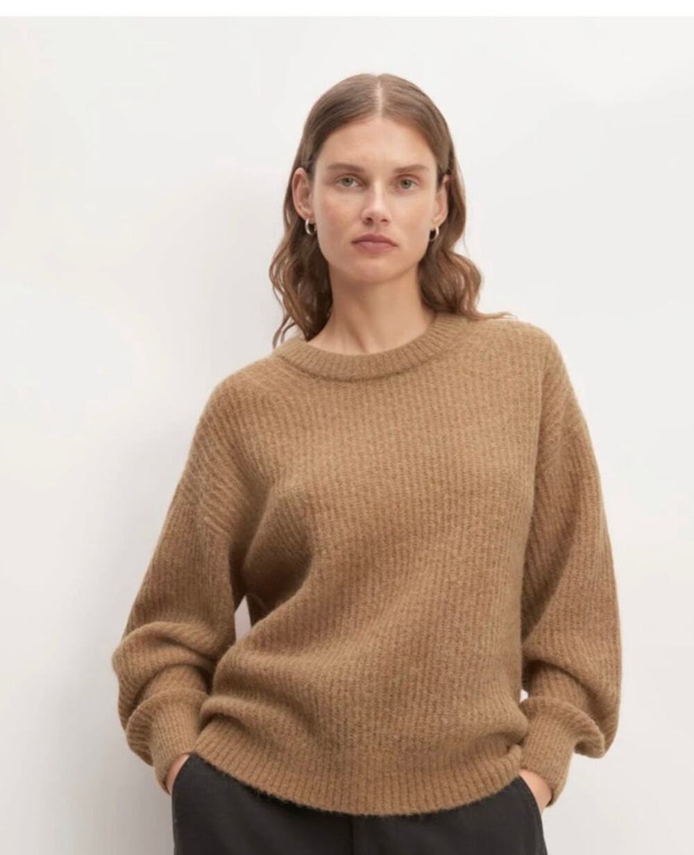 Everlane The Cocoon Crew Alpaca Blend Minimalist Sweater Size Medium